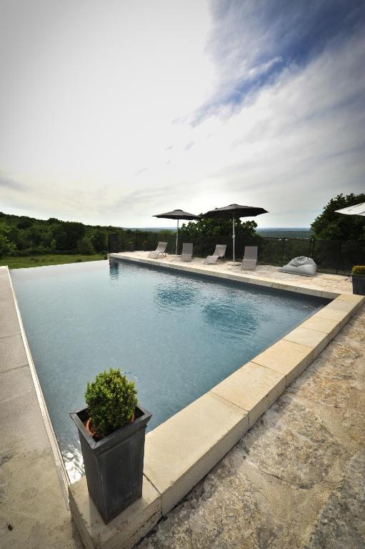 Gite 8 Pers Du Chateau De Cantecor アルヴィーニャック 部屋 写真